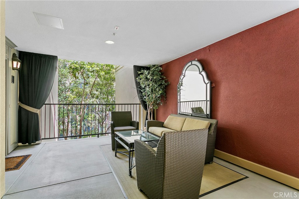 3307 Watermarke Property Photo 18