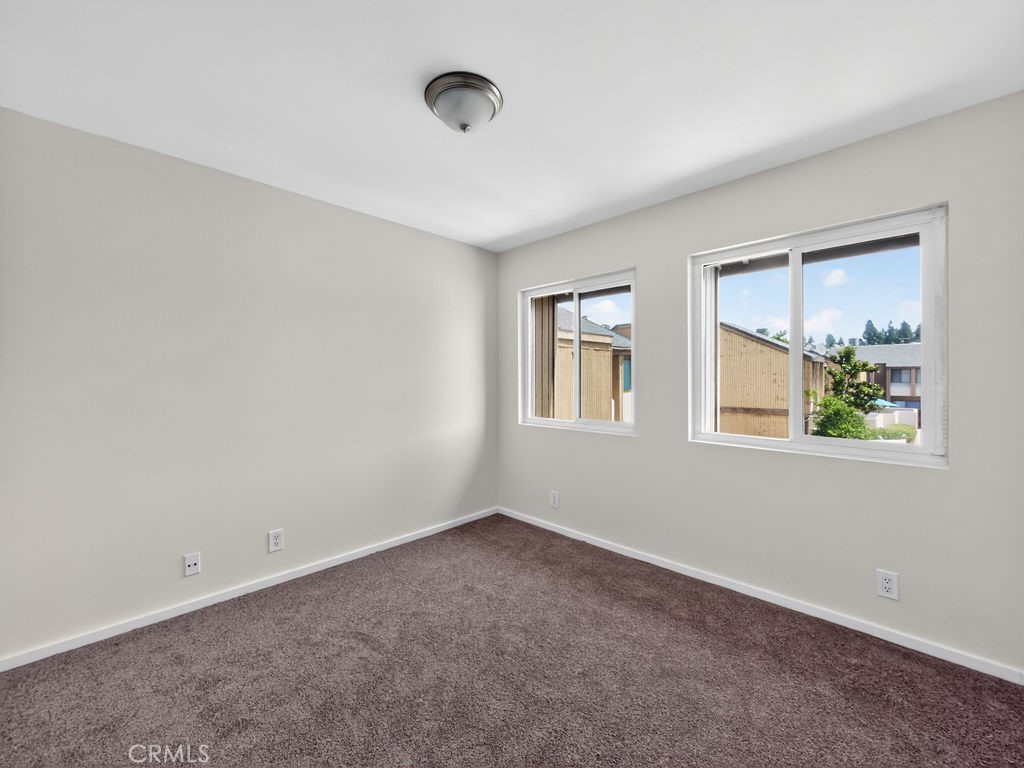 1381 S Walnut 2304 Property Photo 12