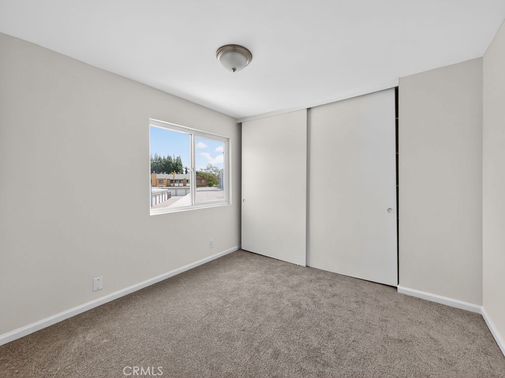 1381 S Walnut 2304 Property Photo 13