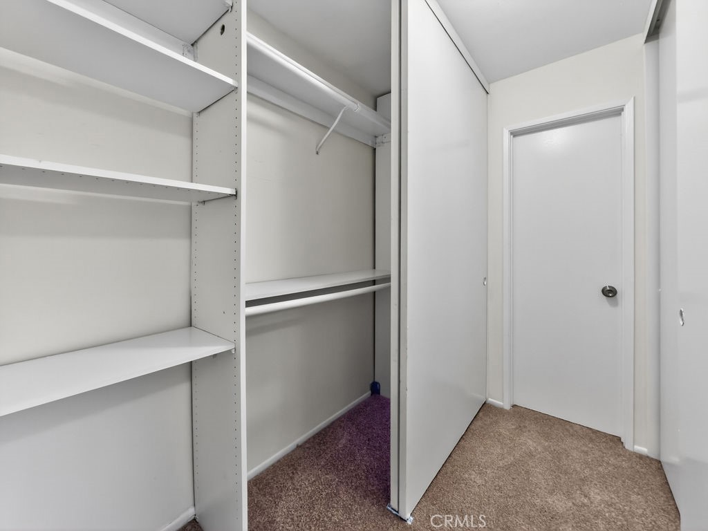 1381 S Walnut 2304 Property Photo 17