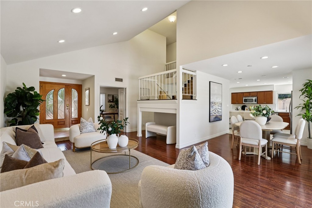 14391 Gibraltar Property Photo