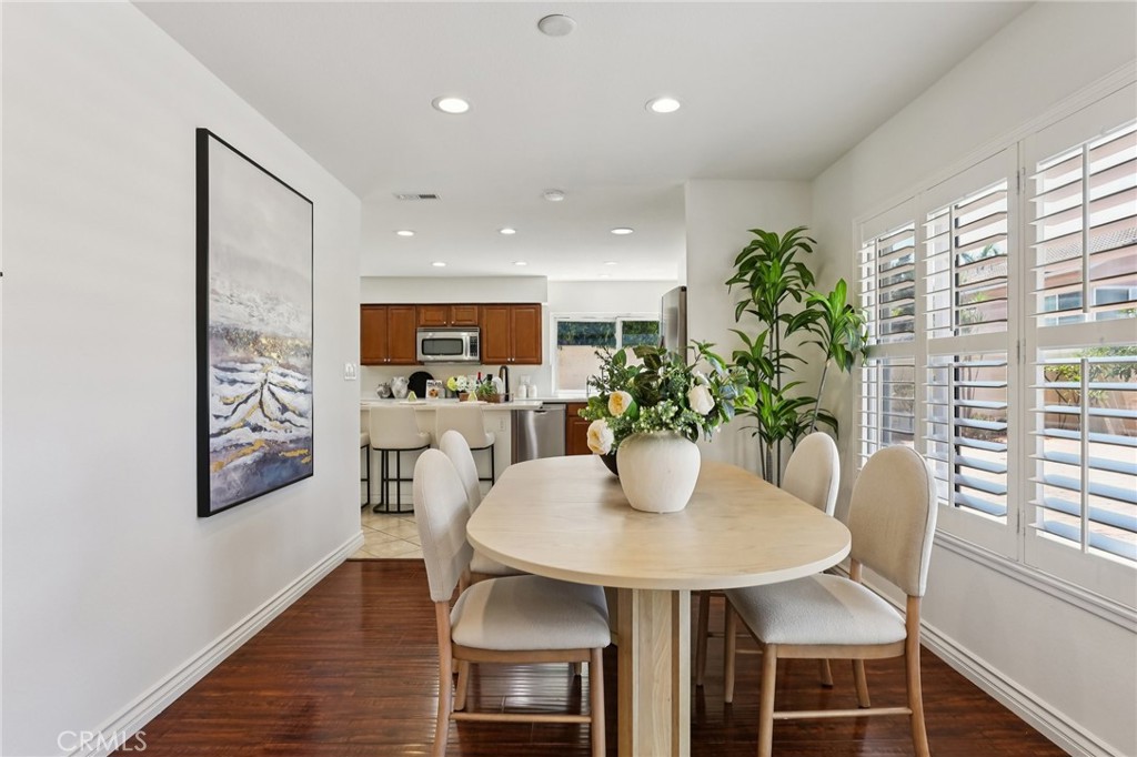 14391 Gibraltar Property Photo 6