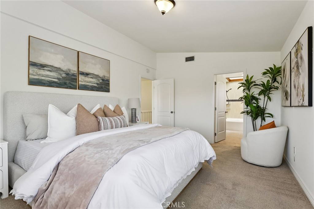 14391 Gibraltar Property Photo 17