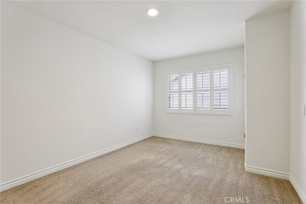 14391 Gibraltar Property Photo 24