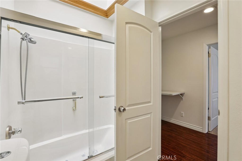 14391 Gibraltar Property Photo 29