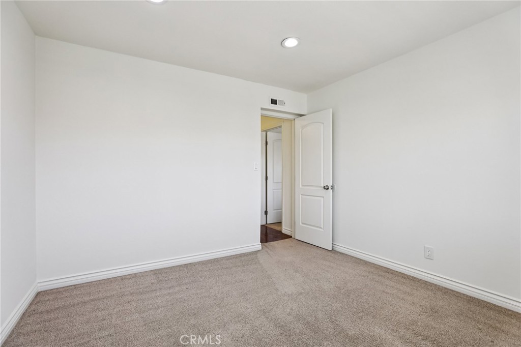 14391 Gibraltar Property Photo 31