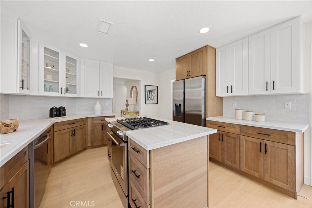 26701 Westhaven Drive Property Photo 14