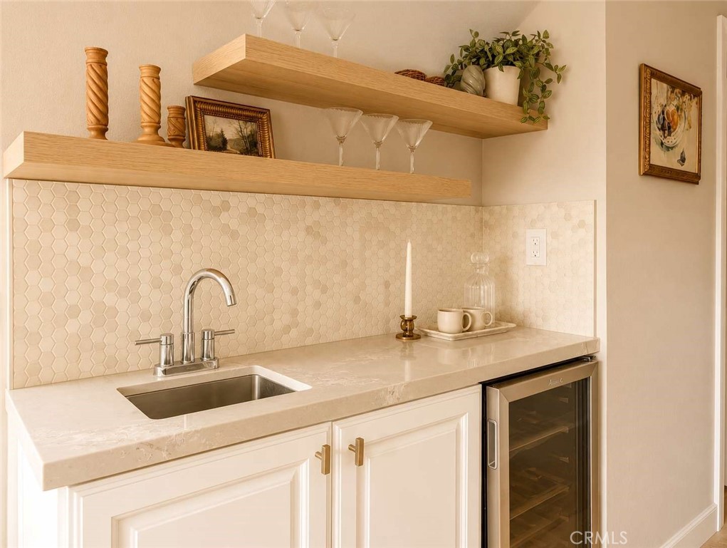 10 Delaware Property Photo 12