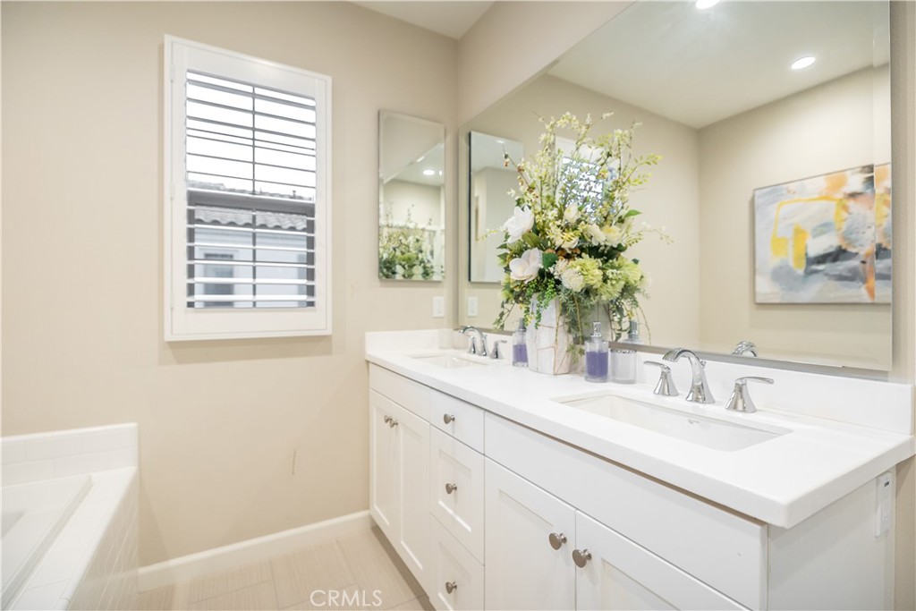 114 Falcon Property Photo 15