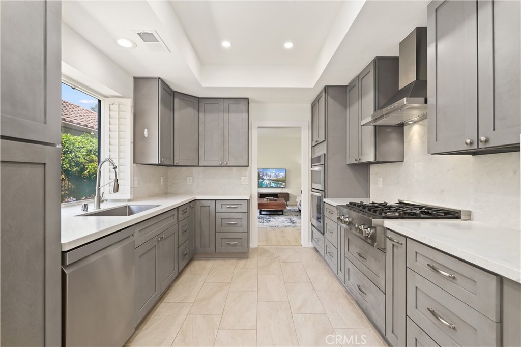 29561 Michelis Property Photo 15