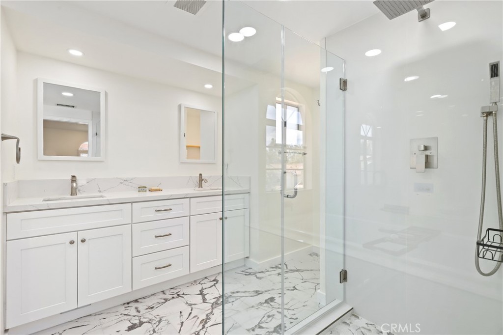 29561 Michelis Property Photo 25