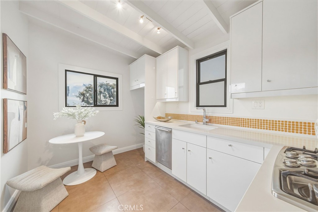31992 Virginia Way Property Photo 16
