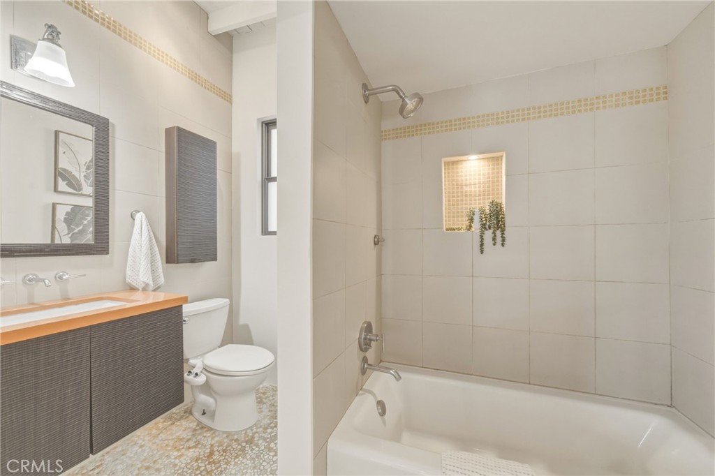 31992 Virginia Way Property Photo 28