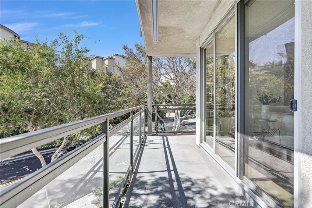 600 Rockfeller Property Photo 17
