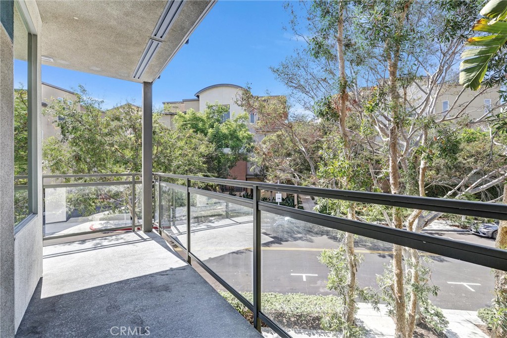 600 Rockfeller Property Photo 18