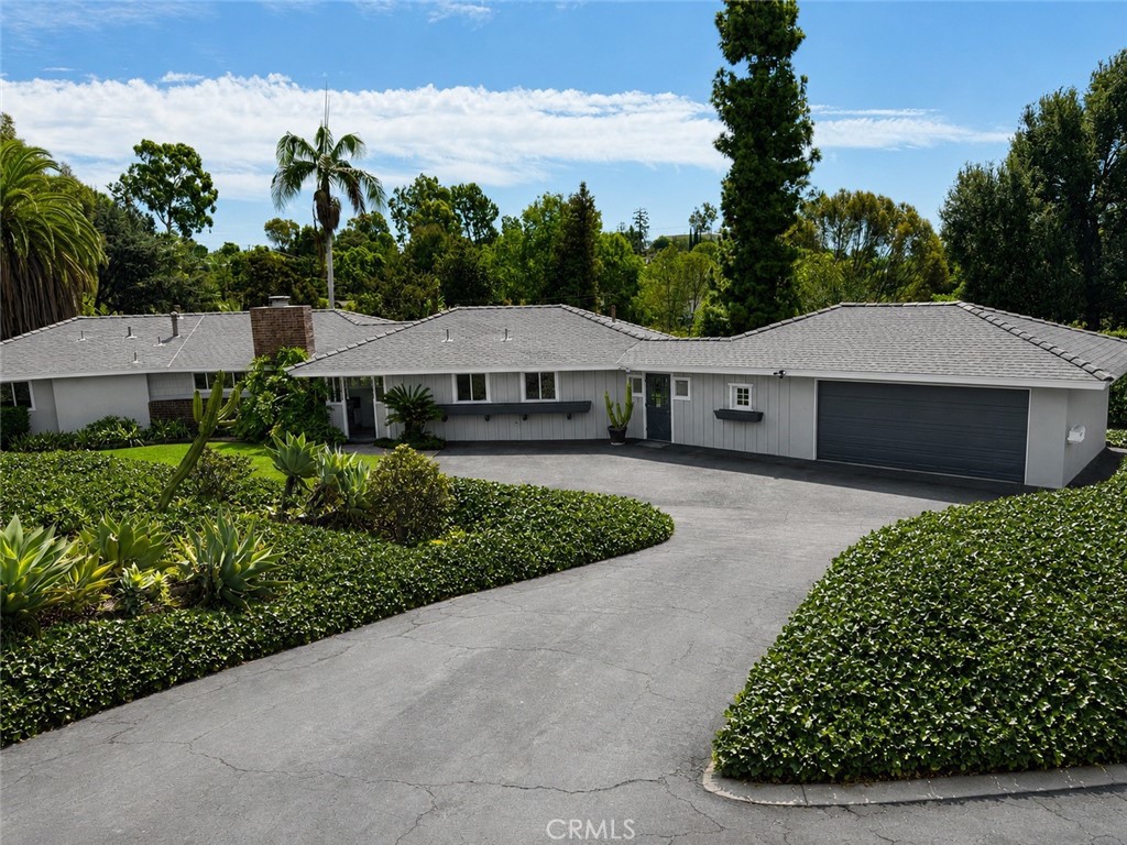 8240 Las Pasadas Drive Property Photo