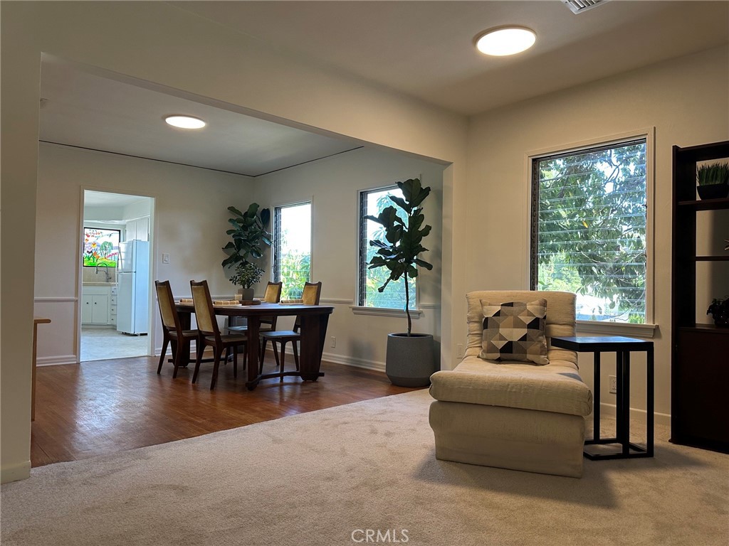 2572 Silver Ridge Property Photo 1