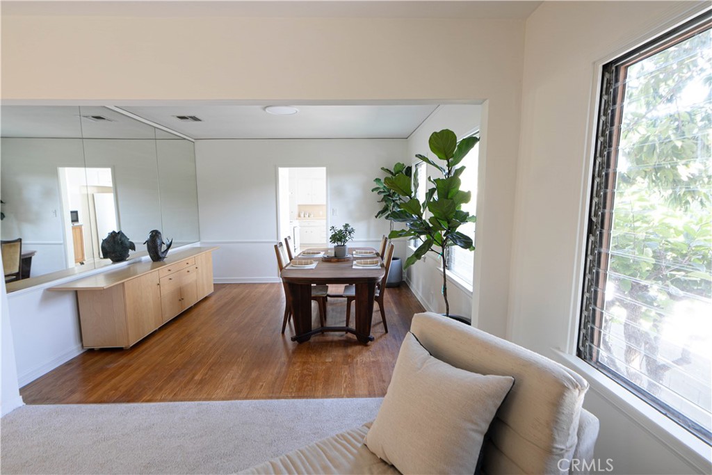 2572 Silver Ridge Property Photo 7