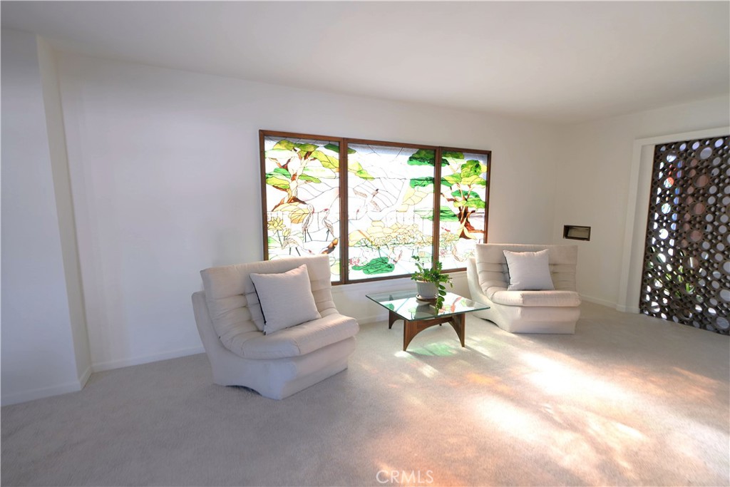 2572 Silver Ridge Property Photo 10