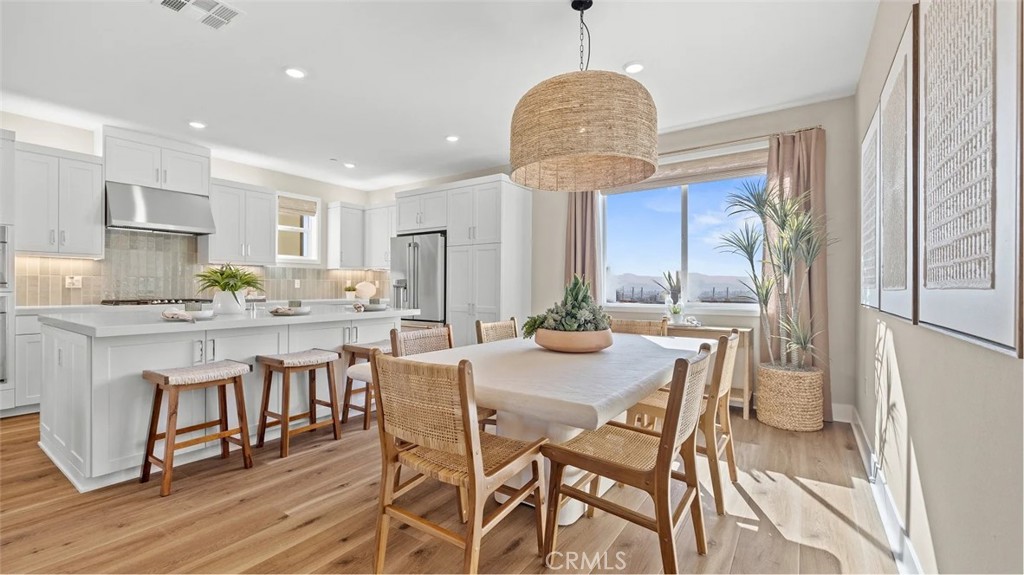 721 Sonia Property Photo 4