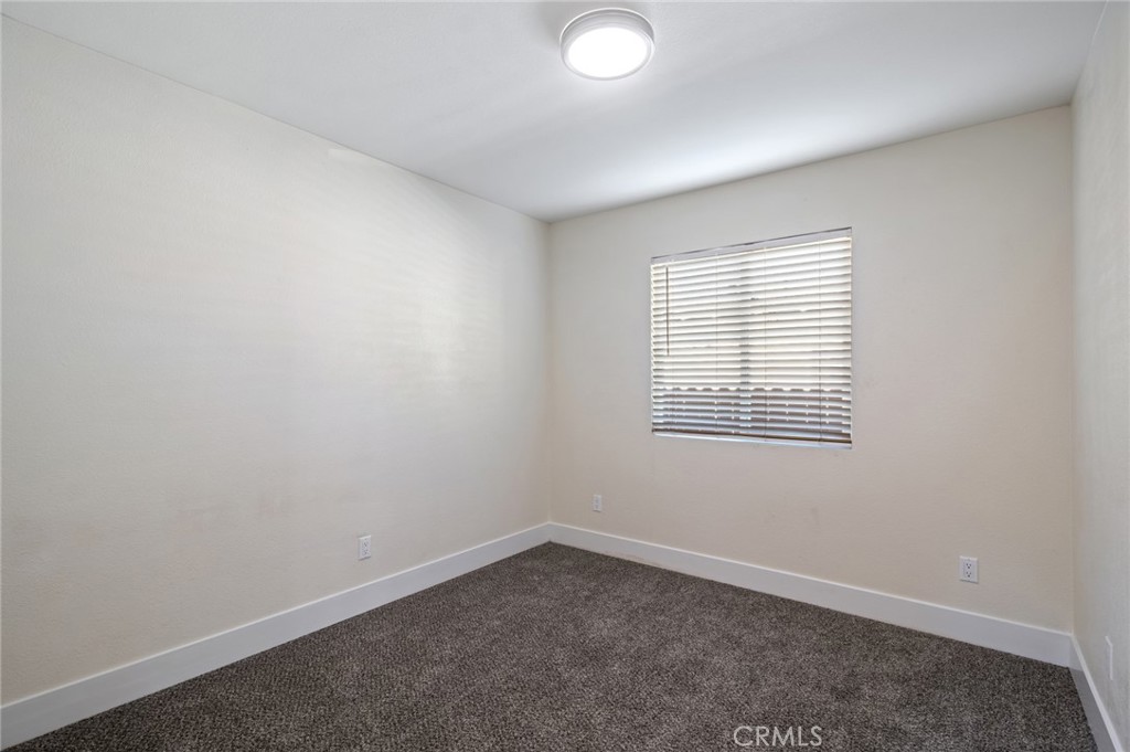 330 E 101st Street Property Photo 9