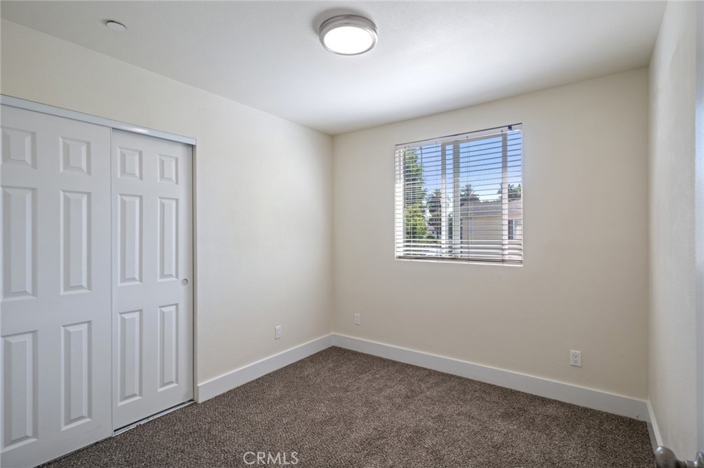 330 E 101st Street Property Photo 10
