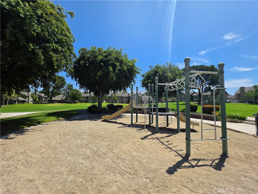 4 Albany Property Photo 16