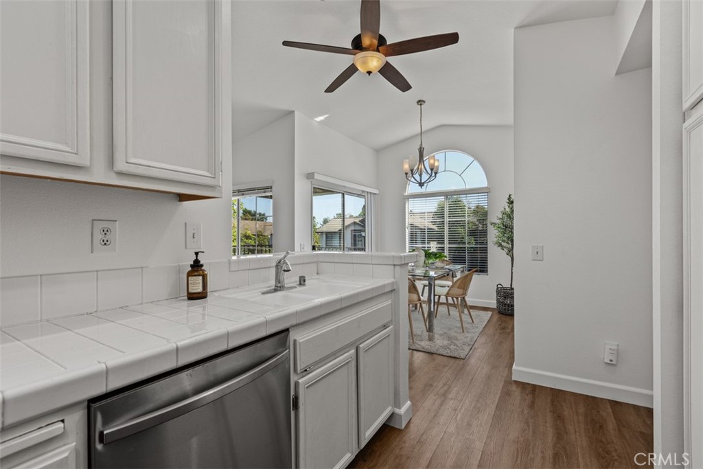 135 Chaumont Property Photo 19