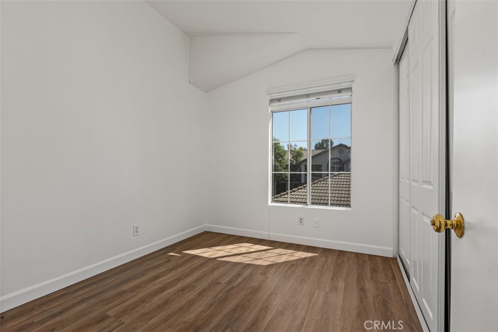 135 Chaumont Property Photo 20