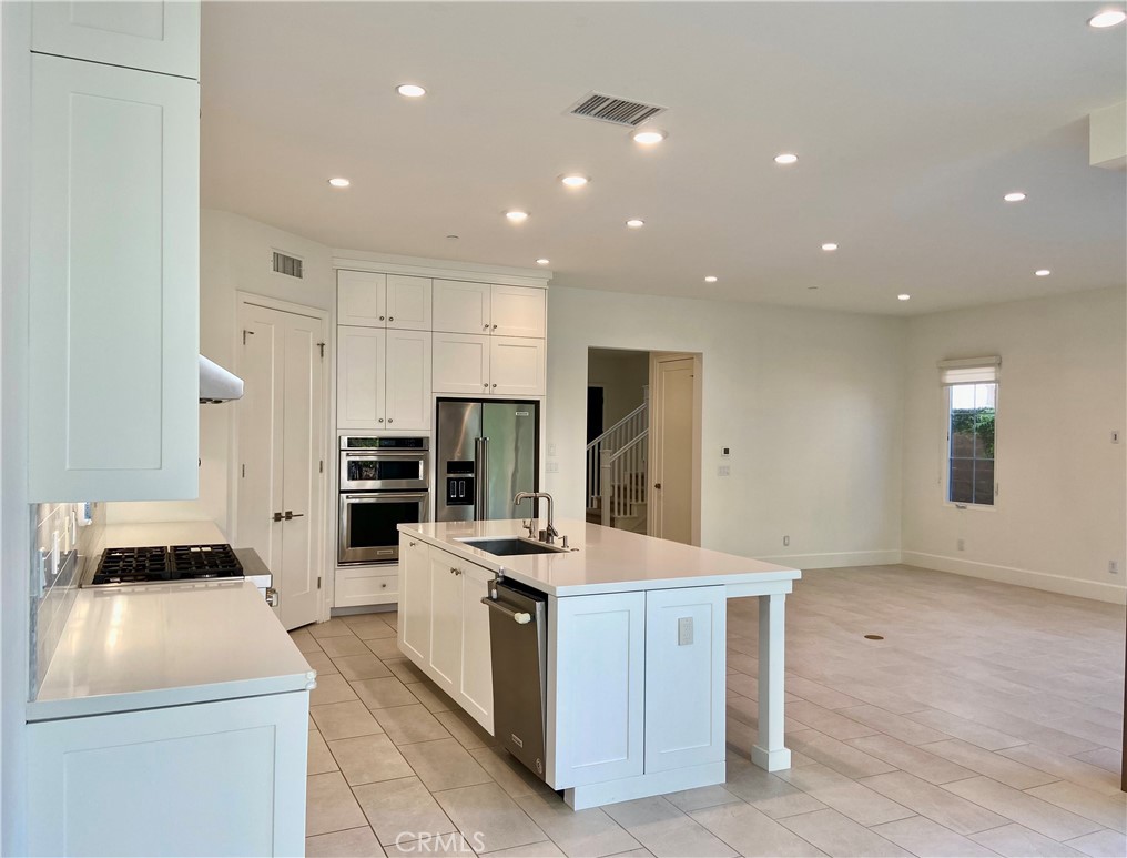 203 Fiore Property Photo 3