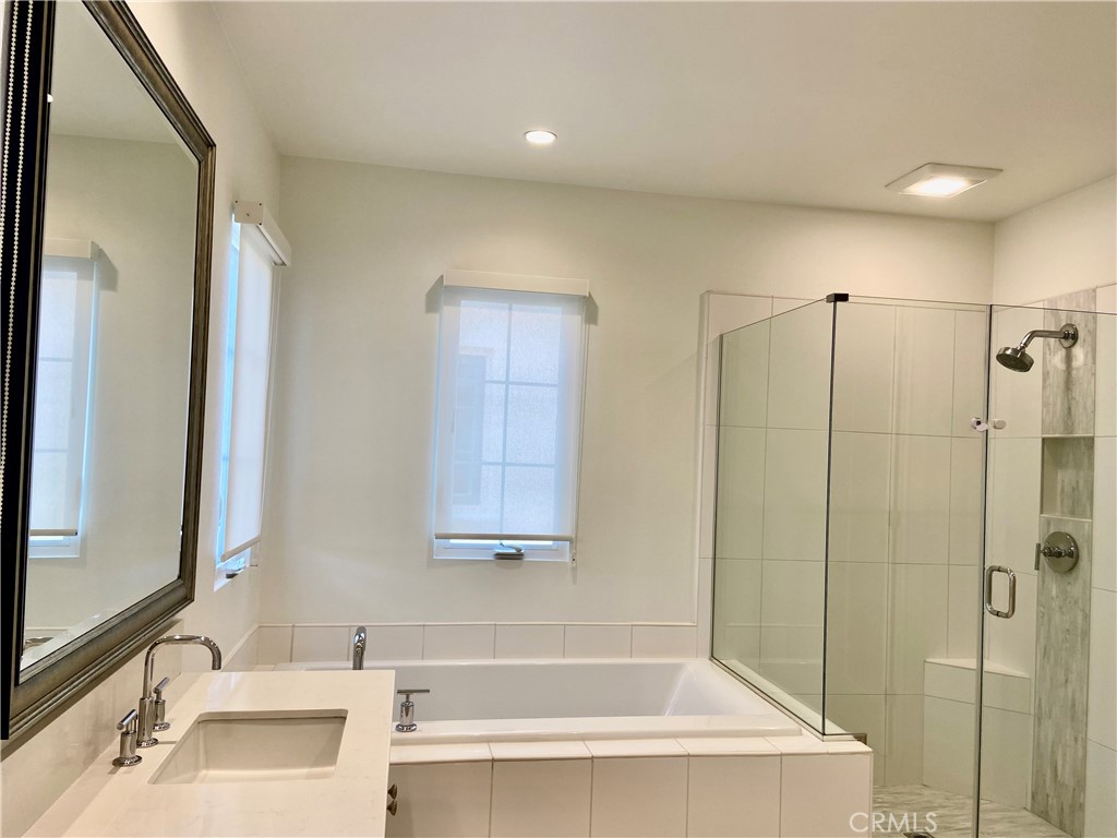 203 Fiore Property Photo 10