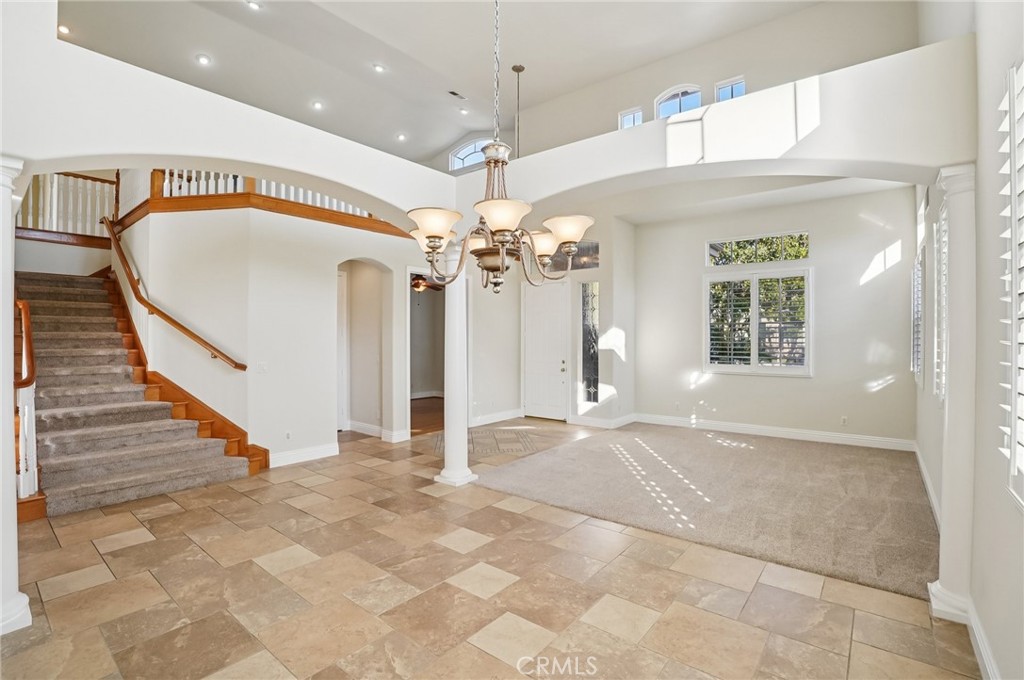 17405 Jasmine Property Photo 4