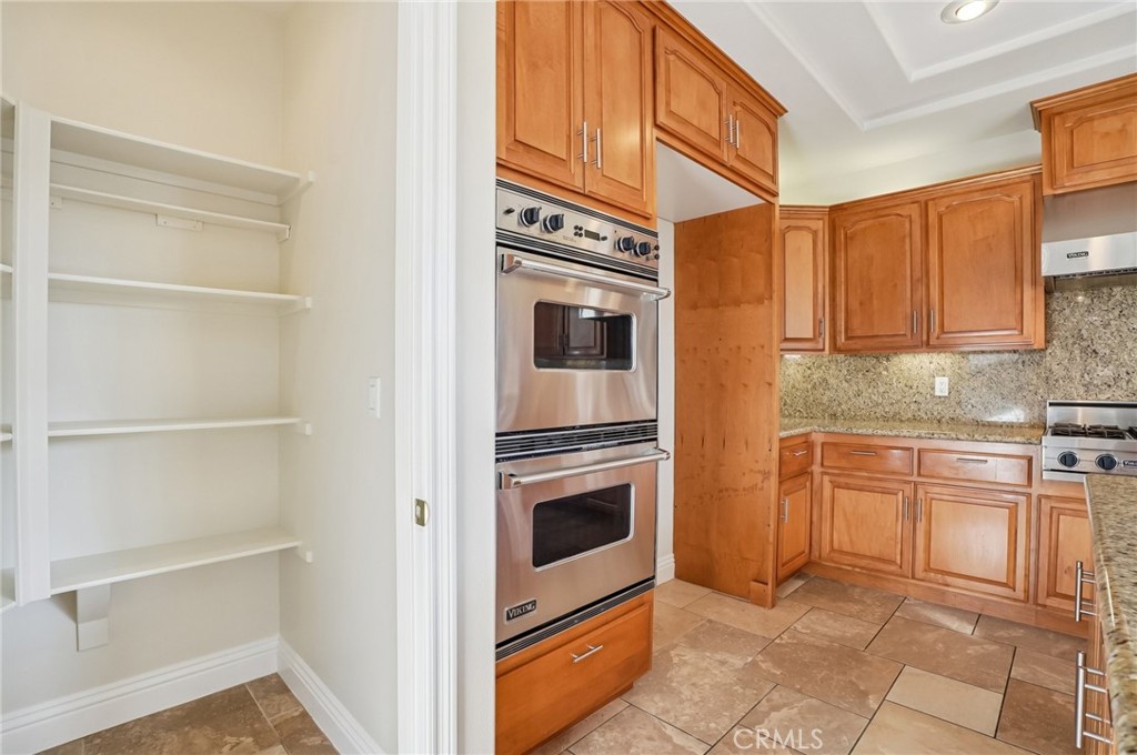 17405 Jasmine Property Photo 14