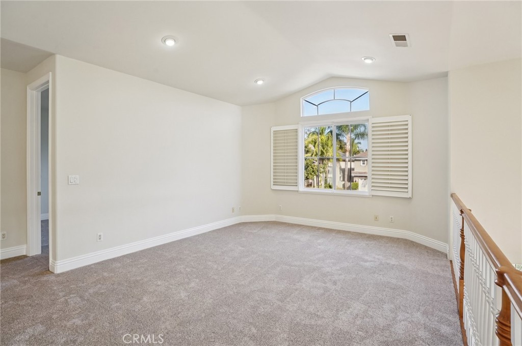 17405 Jasmine Property Photo 32