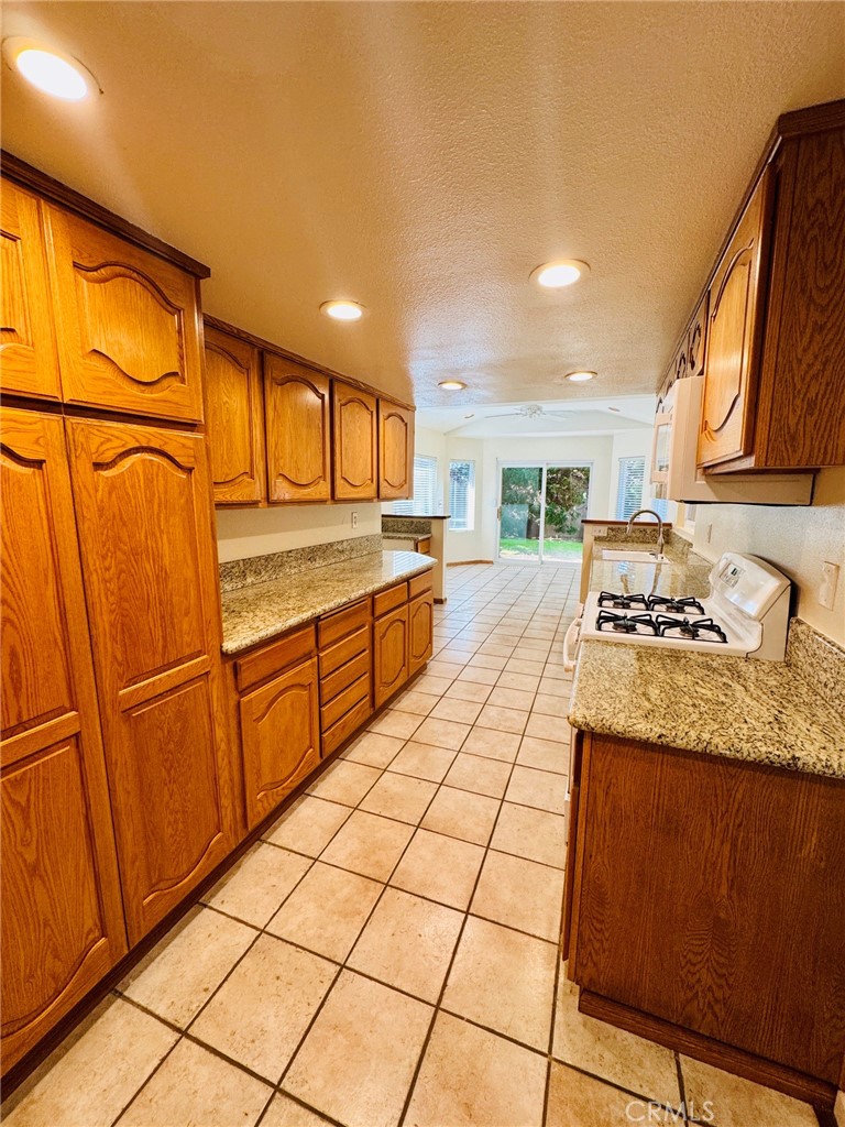 9432 Rambler Property Photo 4