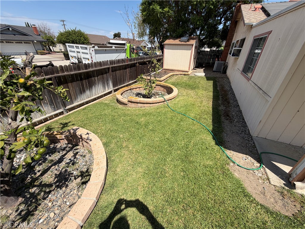 2040 Santa Barbara Property Photo 22