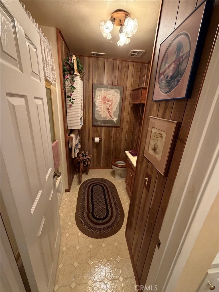 2040 Santa Barbara Property Photo 34
