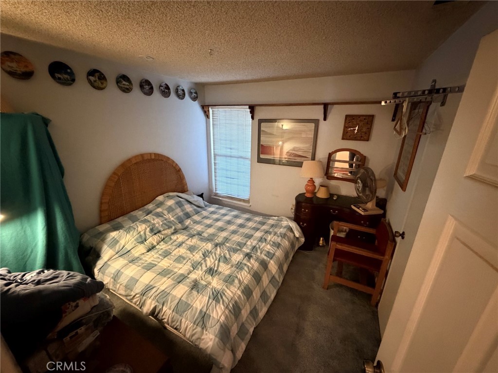 2040 Santa Barbara Property Photo 36