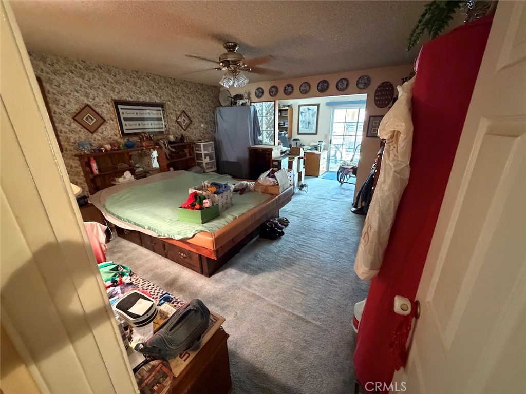2040 Santa Barbara Property Photo 40