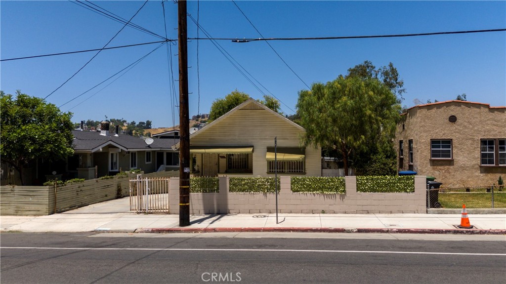 3621 Griffin Avenue Property Photo 4