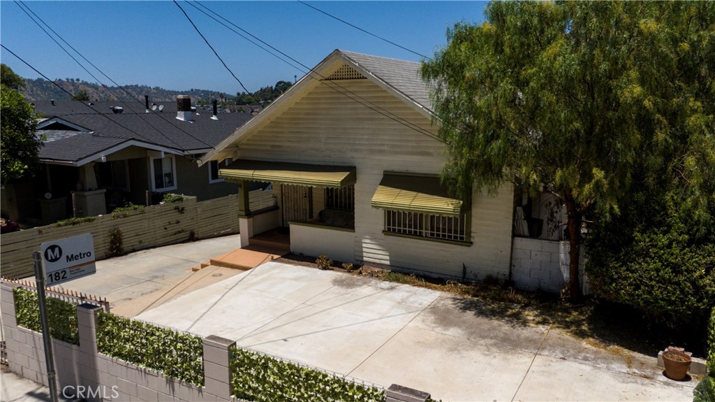 3621 Griffin Avenue Property Photo 6
