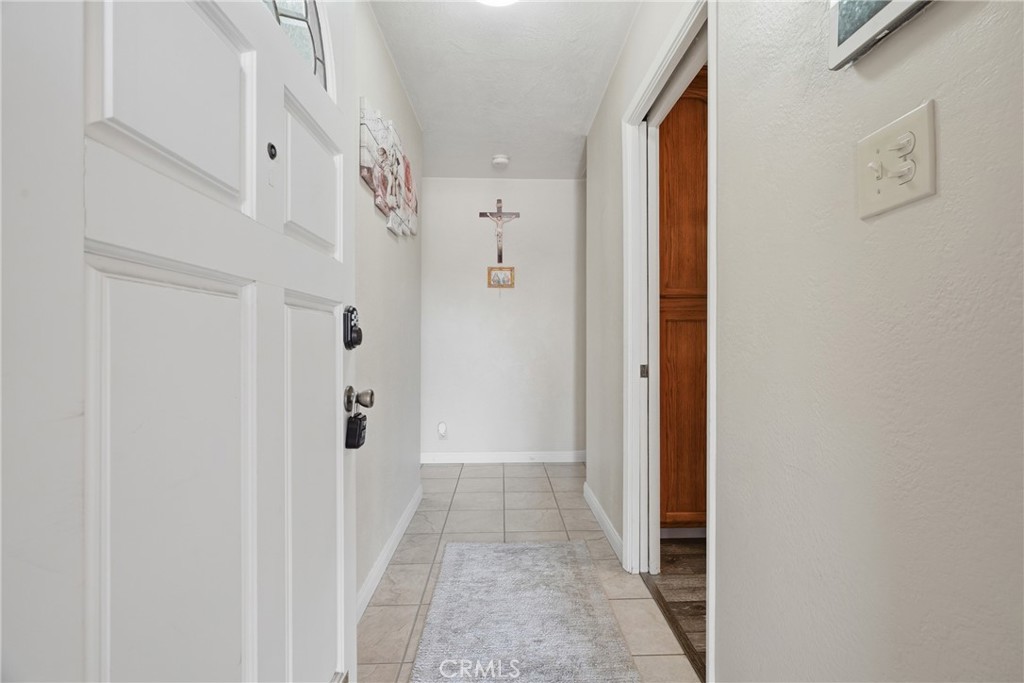 316 Charles Property Photo 6