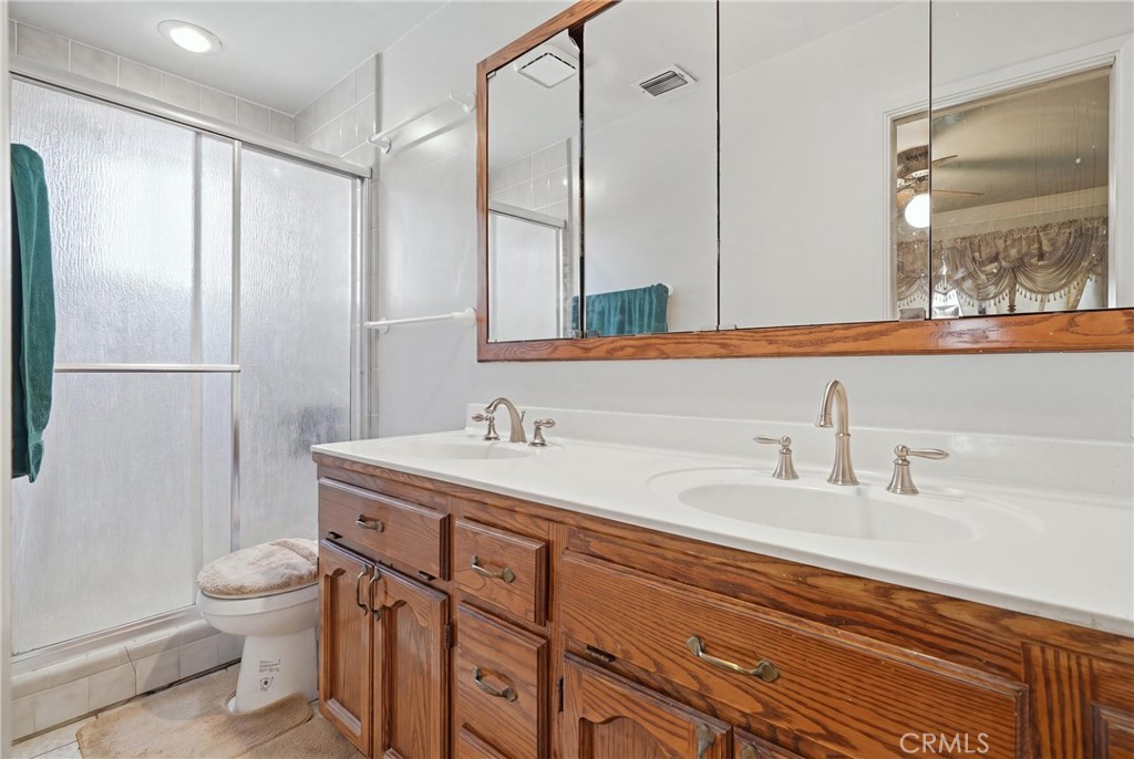 316 Charles Property Photo 19