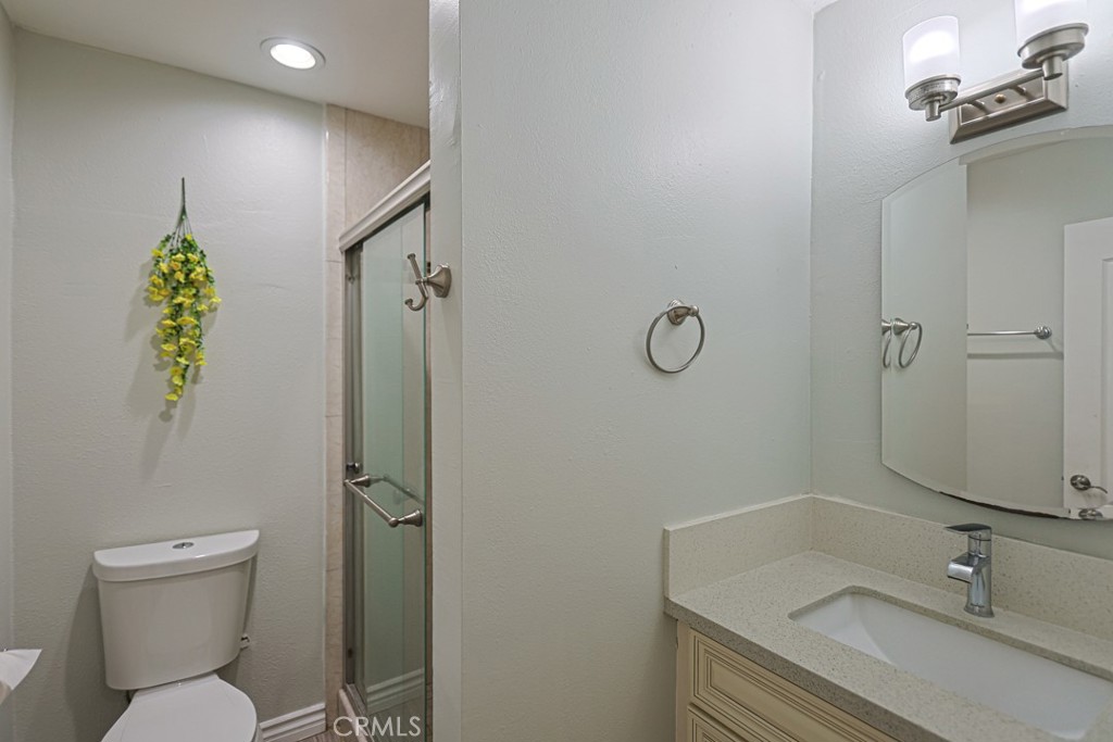12132 Hackamore Property Photo 7