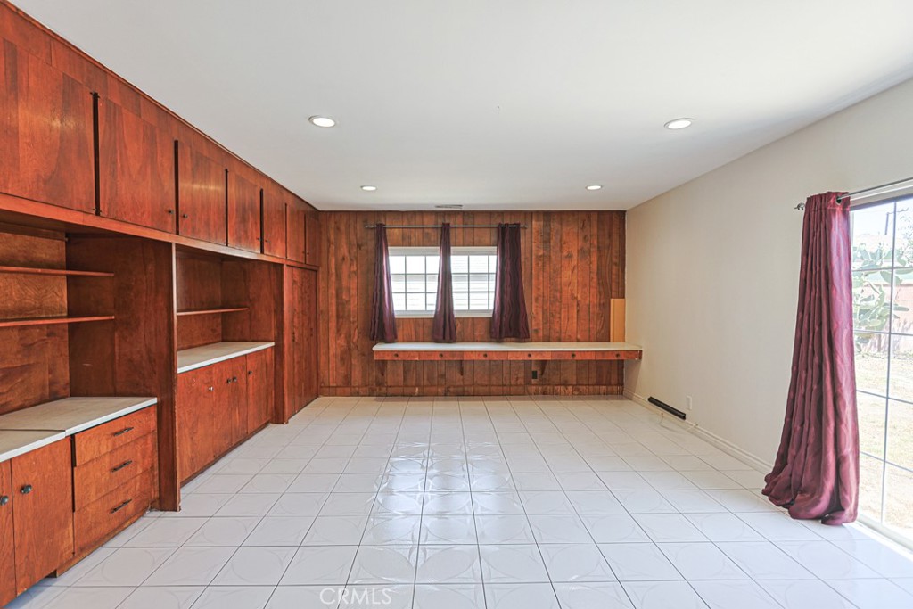 12132 Hackamore Property Photo 9
