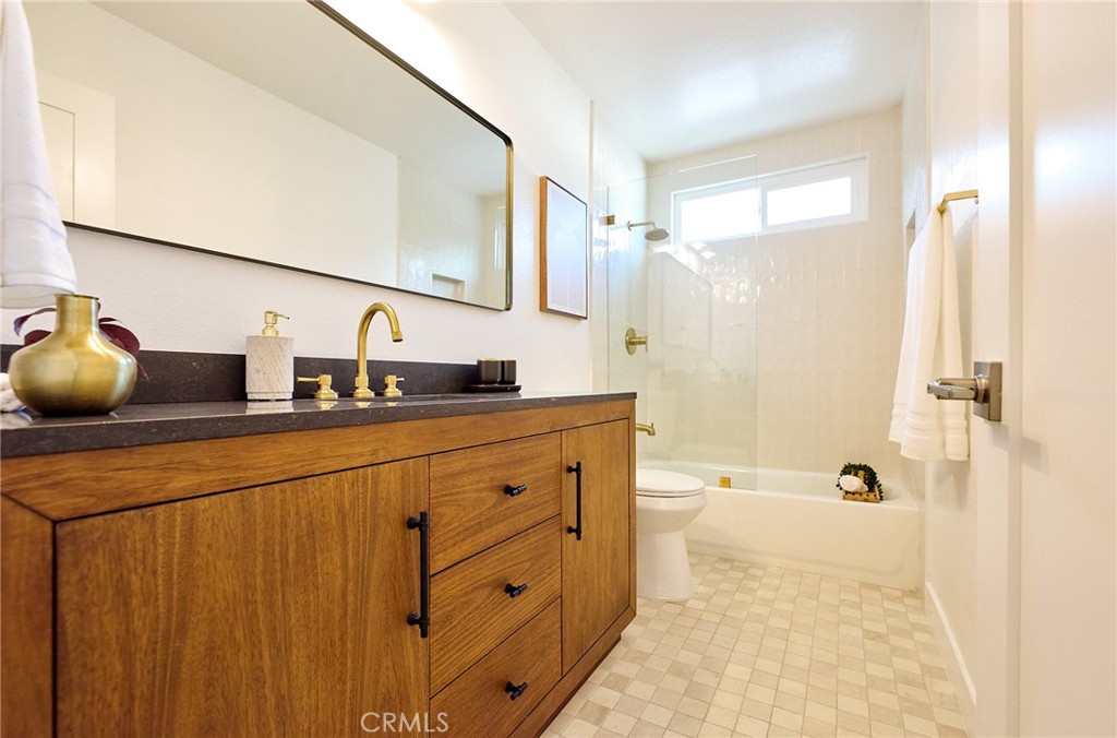 11208 Rose Property Photo 21