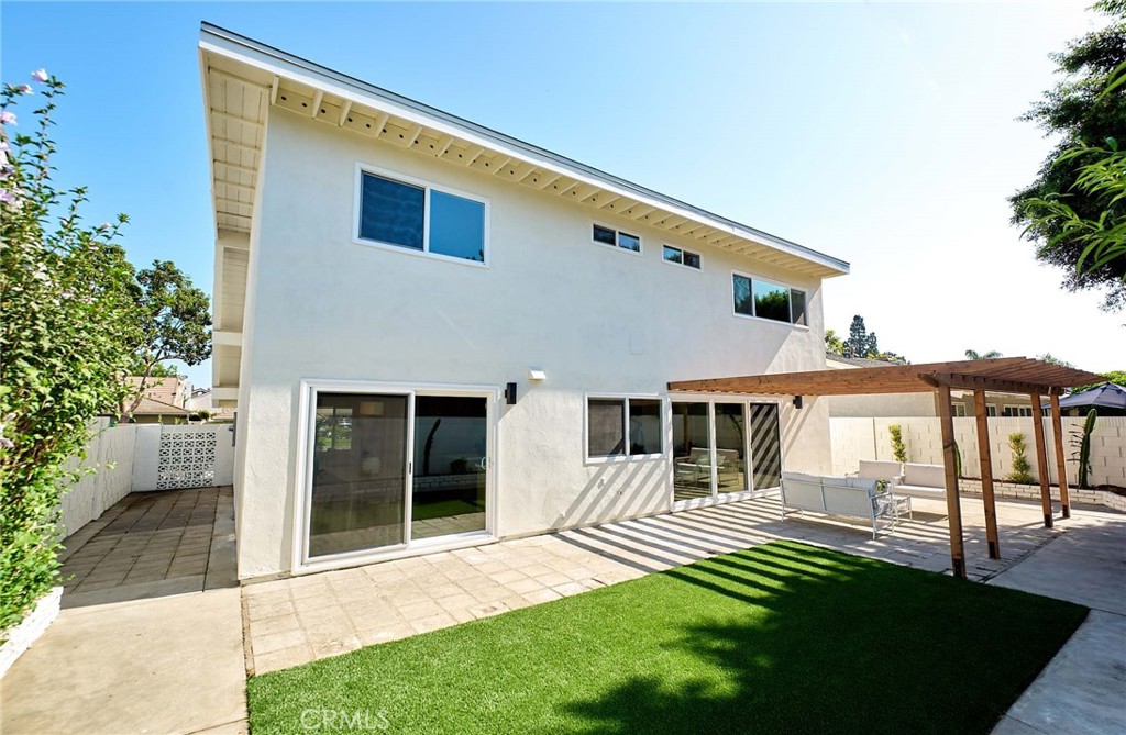 11208 Rose Property Photo 23