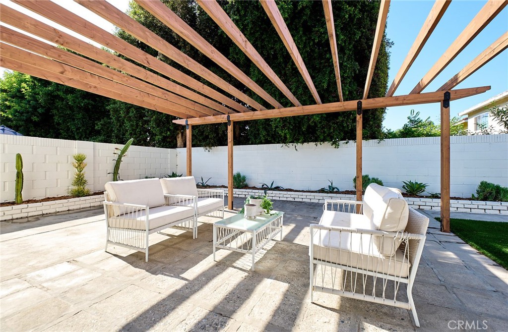 11208 Rose Property Photo 24
