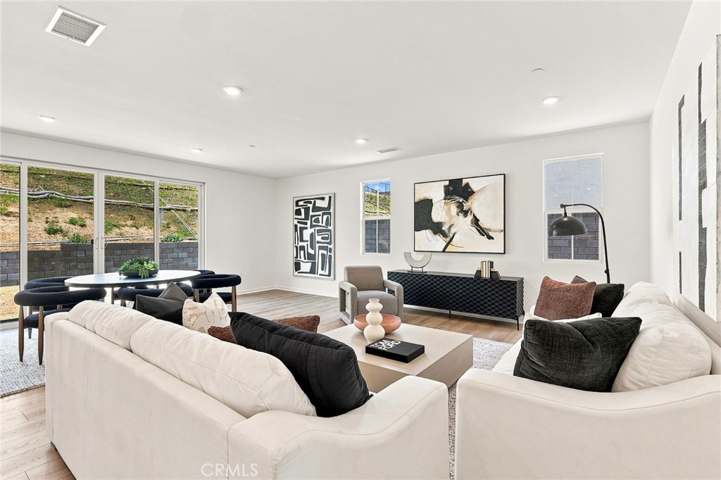 16072 Butterfly Drive Property Photo 9