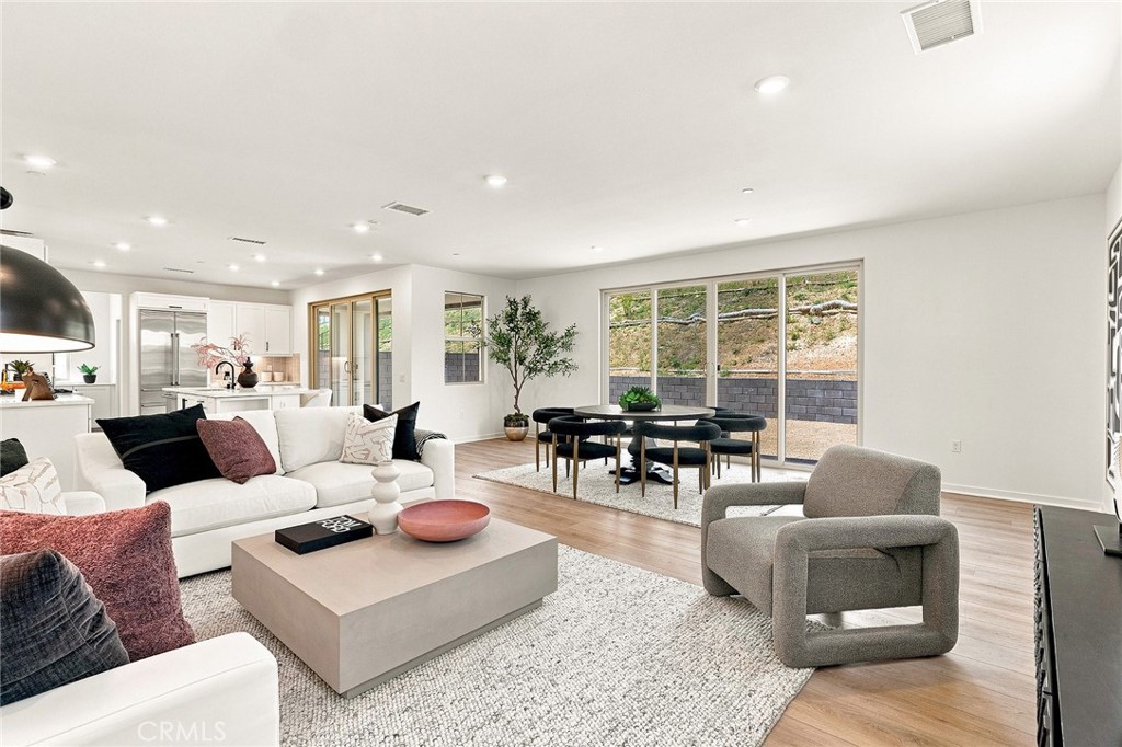 16072 Butterfly Drive Property Photo 10